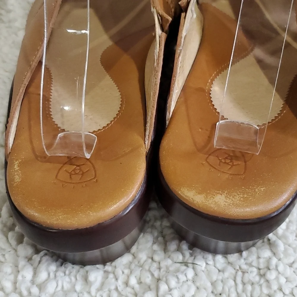 Ariat tan leather open toe sandals embroidered
